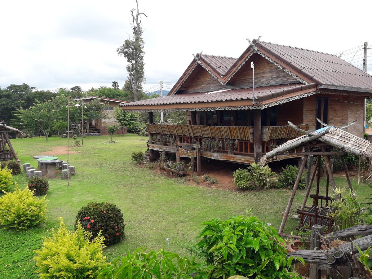 Phu Aram Khao Kho Resort Екстериор снимка