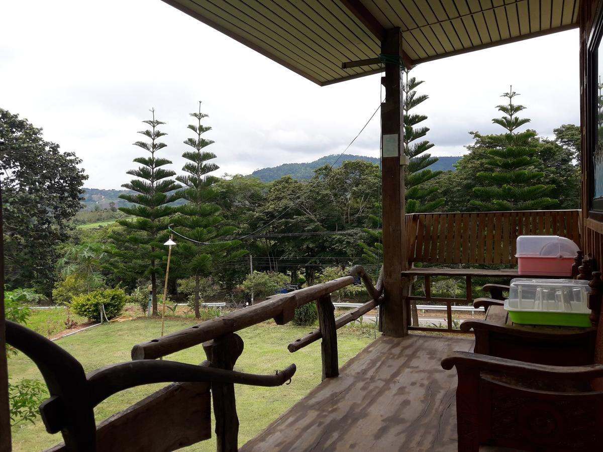 Phu Aram Khao Kho Resort Екстериор снимка